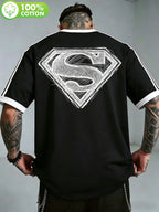 WB Warner Bros. Authentic New Men's Raglan Double-Stripe 100% Pure Cotton T-Shirt, Featuring a Hand-Drawn Draft-Style Superman Core Emblem Print with Distressed Thread Design. A Versatile Casual Cotton Tee for Men, Suitable for Daily Wear and Outdoor - Black