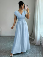 Women'S V-Neck Sleeveless Midi Dress, Textured Fabric, Waist-Cinching Design, Elegant Vacation Style, Spring/Summer Collection [Gavin] - Sky Blue