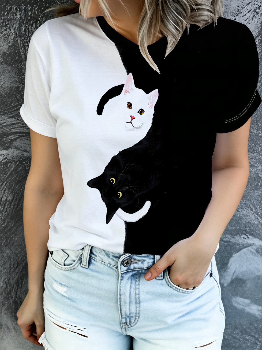 Women's Cat Lover T-Shirt with Full-Body Black & White Kitten Print - Short Sleeve Crew Neck Summer Top Suitable for Daily Wear, Outdoor, Casual for Cat-Themed Outfits - Mixed colors