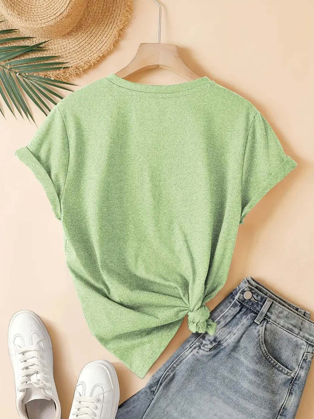 Women'S Summer T-Shirt, Cute Friends Q-Version Character Cartoon Print Nostalgic Style Round Neck Short Sleeve T-Shirt 90S Classic Movie Animation Warner Bros. Fan Gift Casual Vacation Travel Versatile Retro Style Top S-XXL - Grass Green