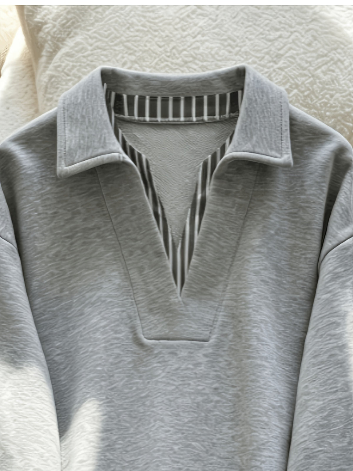 Grey Long-Sleeve 2-in-1 Look Sweatshirt for Women, Stylish Loose Fit, Casual, Age-Reducing, Top - Black striped collar