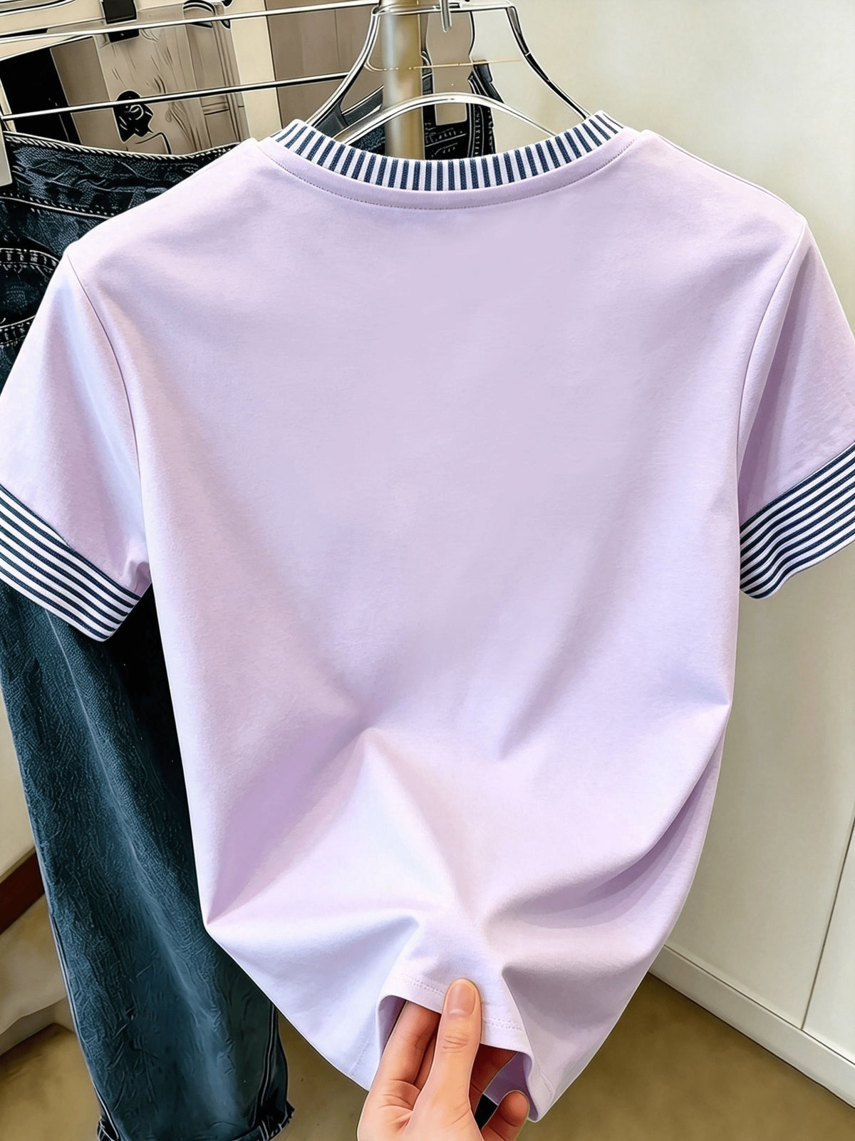 New Summer Women's T-Shirt, Round Neck Casual Apparel, Women's Pullover, Casual Commuter Wear, Daily Outing Base Layer, Simple Small Heart Pattern Print, Energetic and Lively, Streetwear, Outing Outfit, Basic Versatile Piece, As a Gift - Lavender