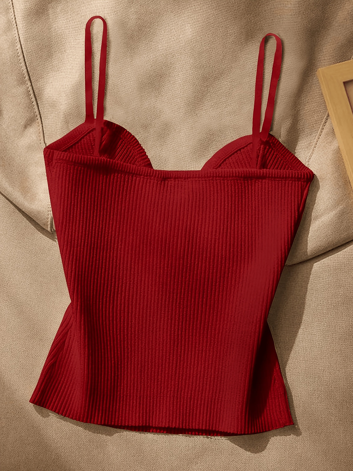Women's Metal-Embellished Body-Hugging Top ZLLZ - Red