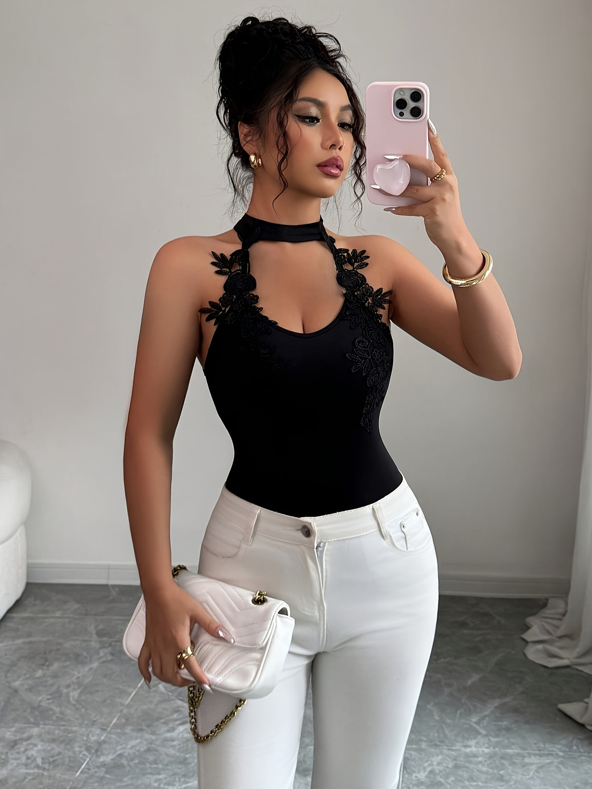 Women'S Stylish Lace Trim Halter Sexy Versatile Tank Top - Black
