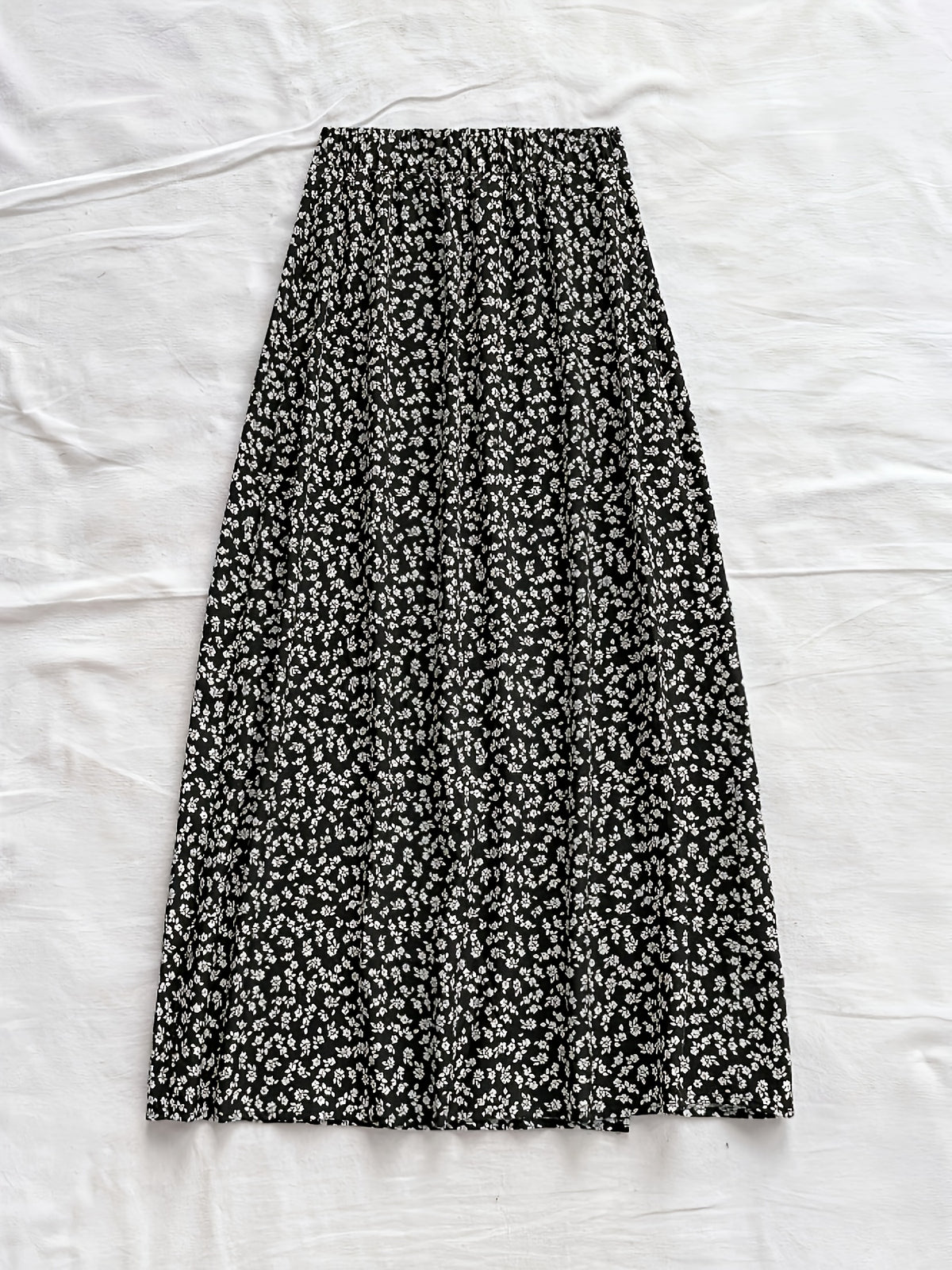 Item No.: ZD1127244 Spring/Summer Women's Simple, Fashionable, Casual, and Versatile Skirt - Black Floral
