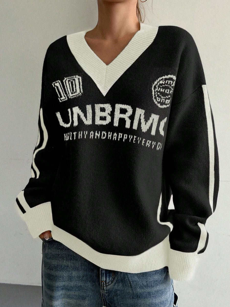 Women's Designer Academic Style V-Neck Vintage Streetwear Sweatshirt with American Lettering and Color Blocking - Black