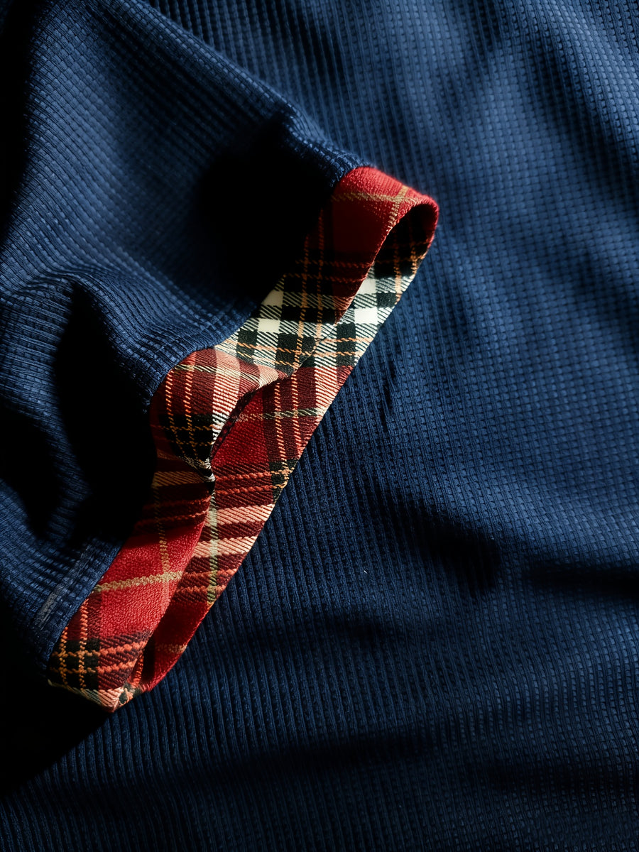 The [Pearson OBM] Men'S Short-Sleeve Golf Knit Shirt for Spring And Summer Features a Luxurious V-Neck Polo Design. Made from a Heavy Waffle Texture Fabric with Stylish Striped Color-Blocking And a Double-Layer Collar - ho Navy Blue