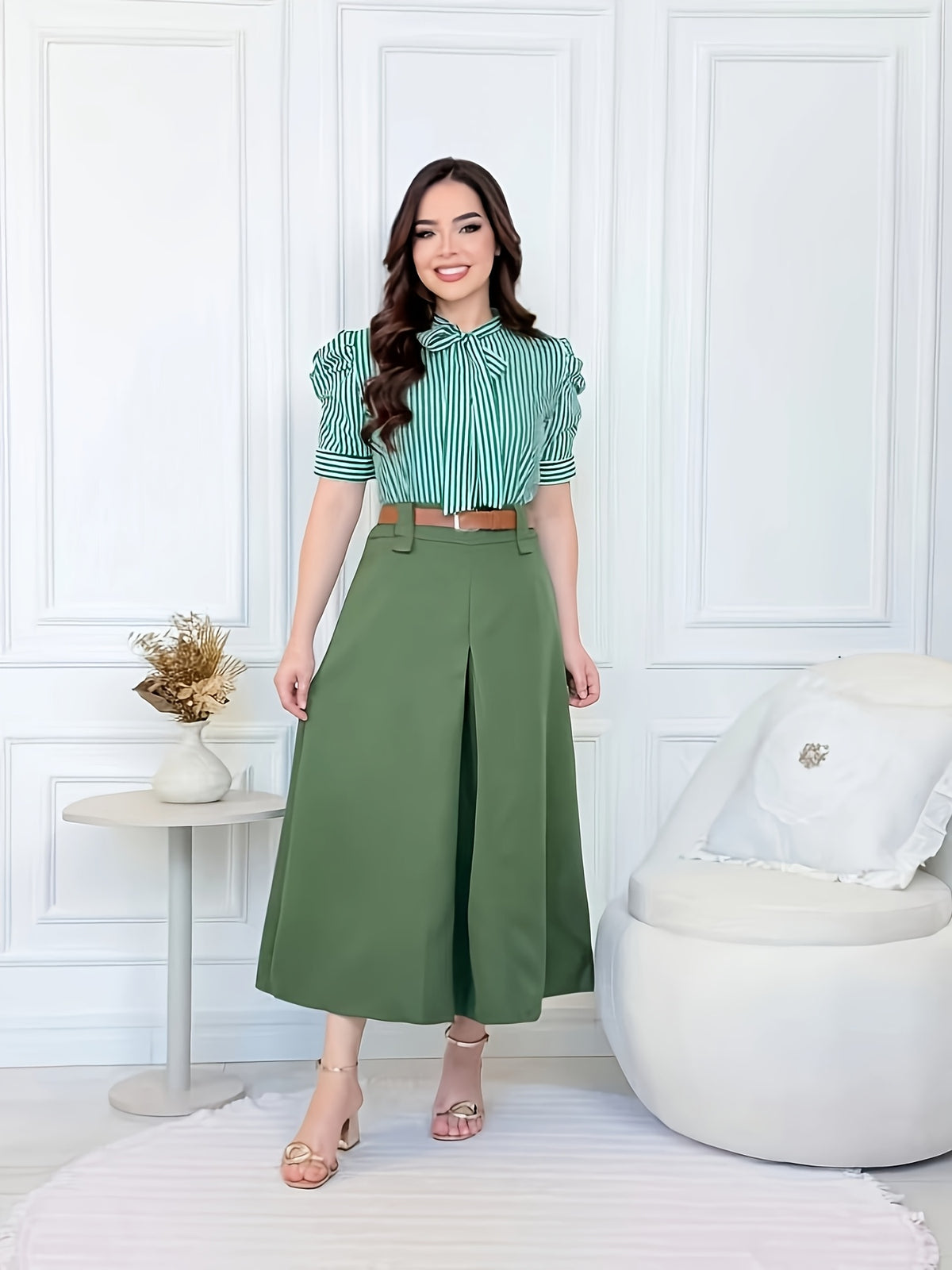Short Sleeve Striped Shirt with Bubble Sleeves and Bow Tie - Green