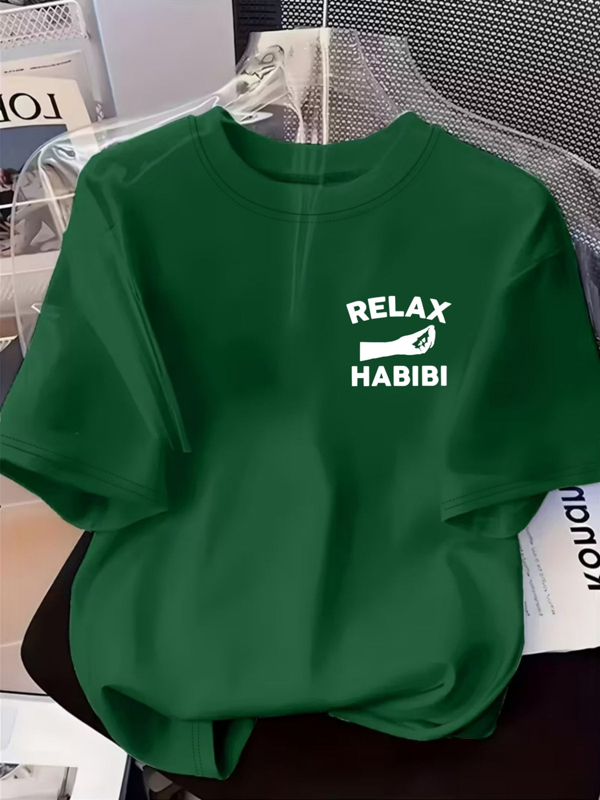 Front And Back Printed Women'S Fashion Base Print T-Shirt, Soft And Versatile, Casual Style Printed Pattern with RELAX HABIBI Lettering And Hand Gesture Design Printed Short Sleeve T-Shirt, Suitable for Casual Wear, Fashion All-Season Top - Green