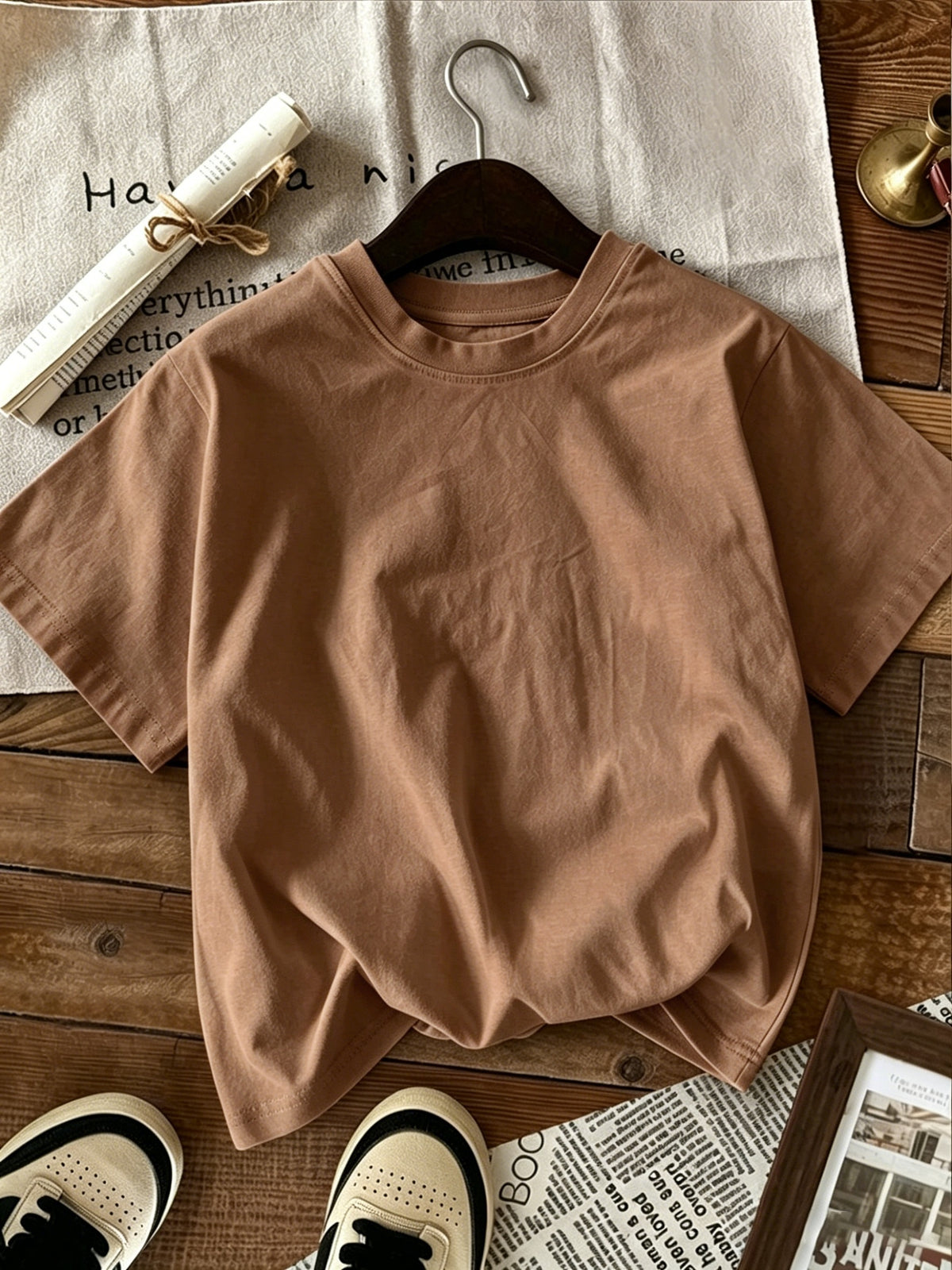 Graphic Print T-shirt, Short Sleeve Crew Neck Casual Top for Summer & Spring, Women's Clothing - Coffee Brown