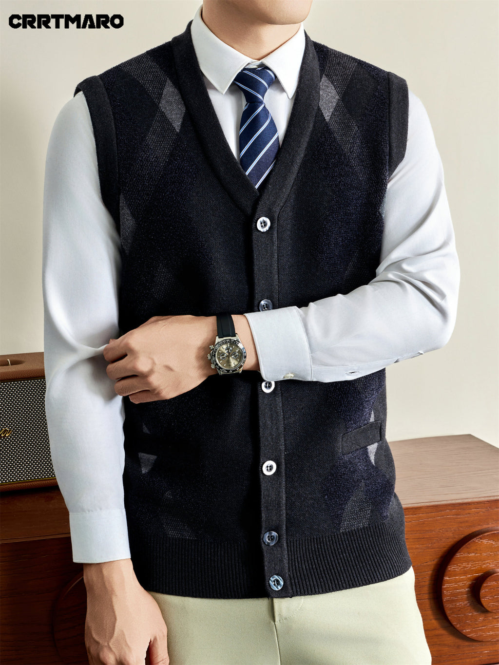 Men's Sweater Vest, Warm Casual Layering Top for Fall and Winter - Black Gray
