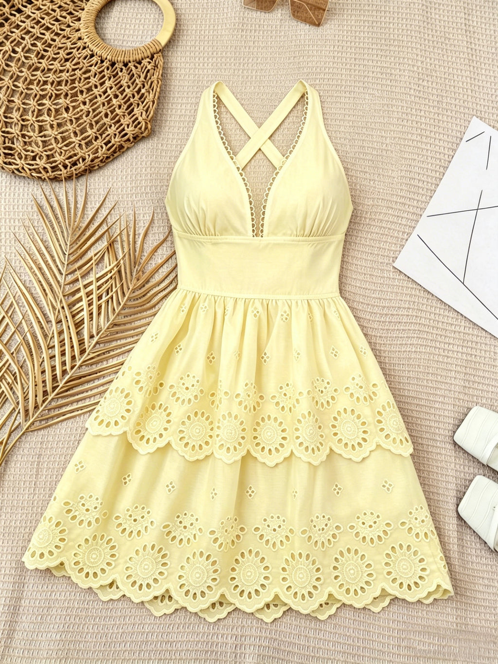 Elegant V-Neck Smocked Waist Adjustable Cross Shoulder Straps Hollow Embroidery Double Layer Cake Dress, Niannian Women'S Wear - 【Light Yellow】
