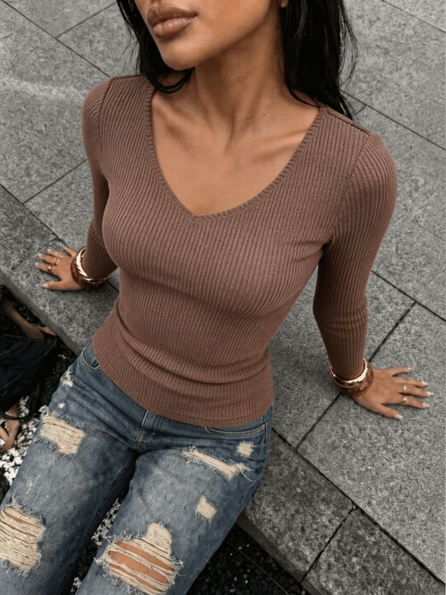 Autumn And Winter Vertical Pit Stripe V-Neck Long Sleeve Top for Women, Slim Fit, Elastic, Soft And Sticky, with a Soft And Smooth Lining, And a Base Shirt - Coffee Brown