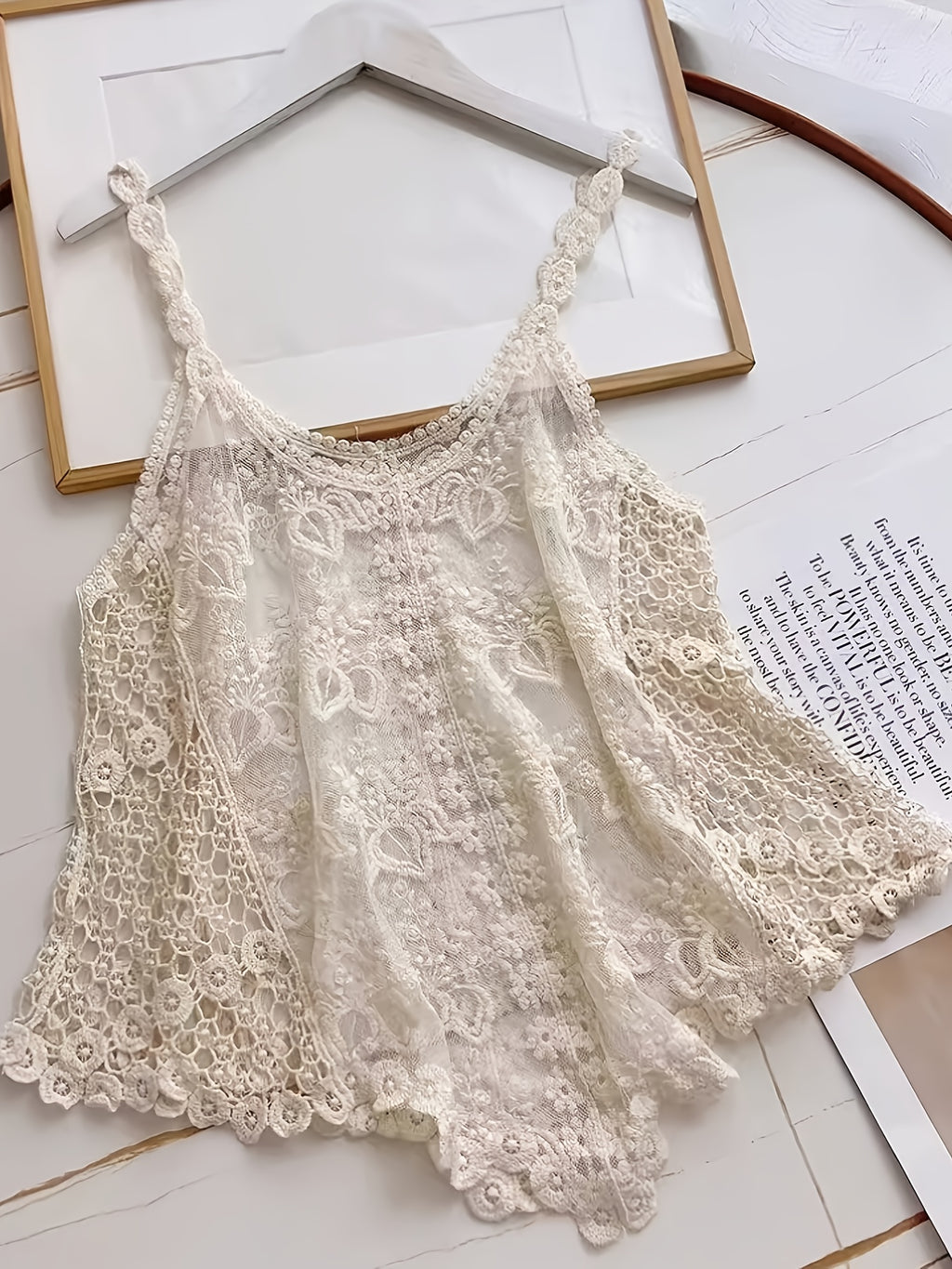 Cami Top, Suitable for Spring Summer Autumn, Elegant And Versatile for Skirt And Pants, Elegant Casual Vacation Women'S Pullover, Women'S Summer Fall Clothing, Promotion Women'S Wear, Embroidered Hollow-Out Craft - Apricot