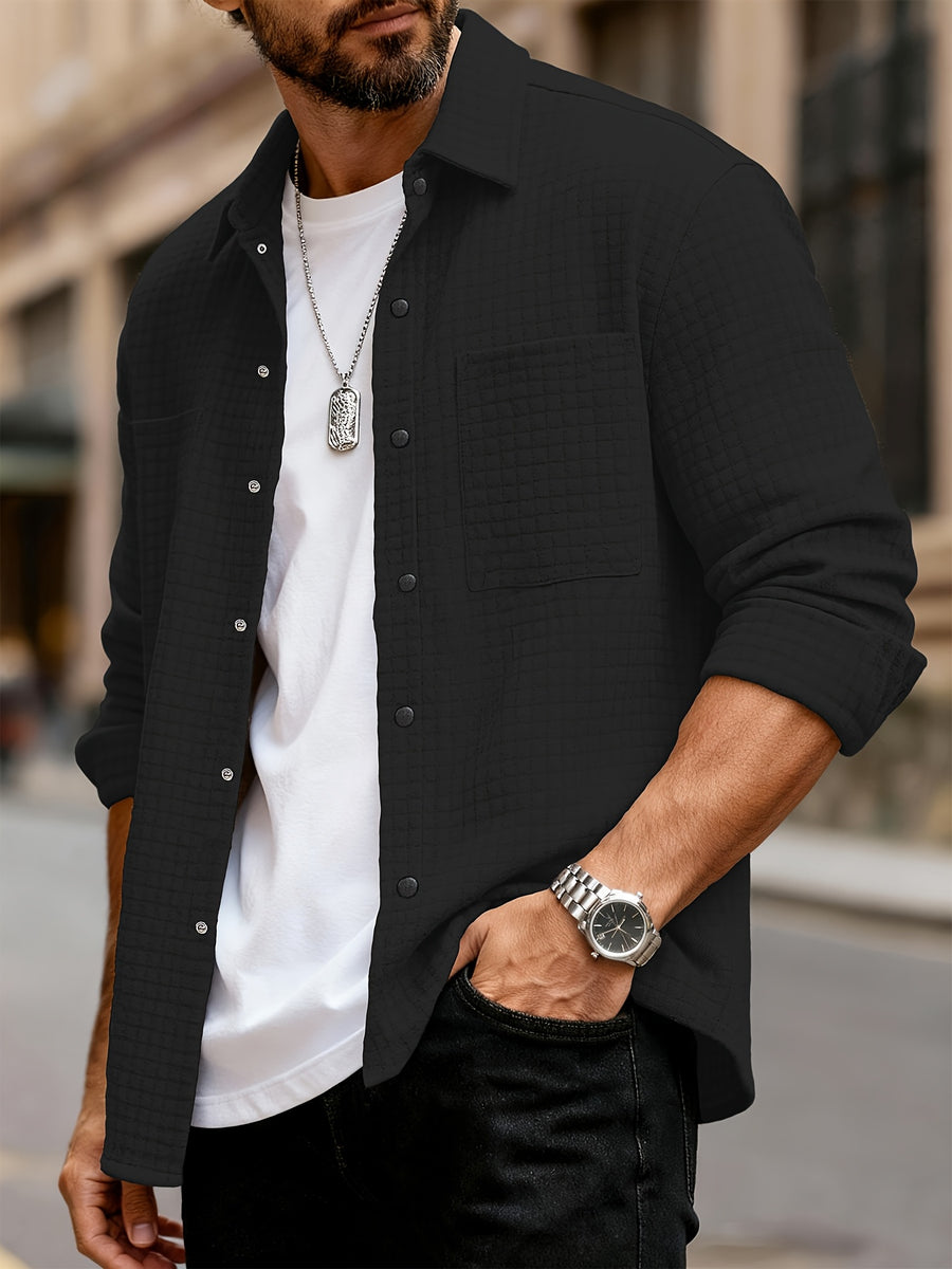 Men's Casual Solid-color Long-sleeve Shirt, Made of Comfortable Waffle-knit Fabric, Featuring a Double Chest Pocket Design, Front Button Placket, and a Loose-fit Lapel Open-front Cardigan Top, Suitable for Daily Wear and Commuting in Spring - Black