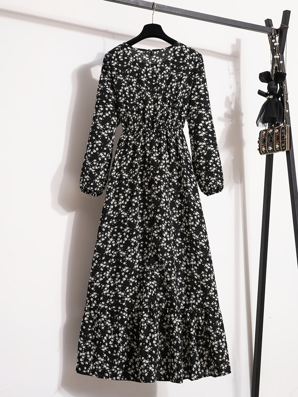 Elegant Vintage -Line Maxi Dress with Flared - -Length Suitable for Parties, Weddings, Vacations, Round Neck Machine Washable Dress, Spring/Autumn Outfits for Special Occasions - Mixed colors