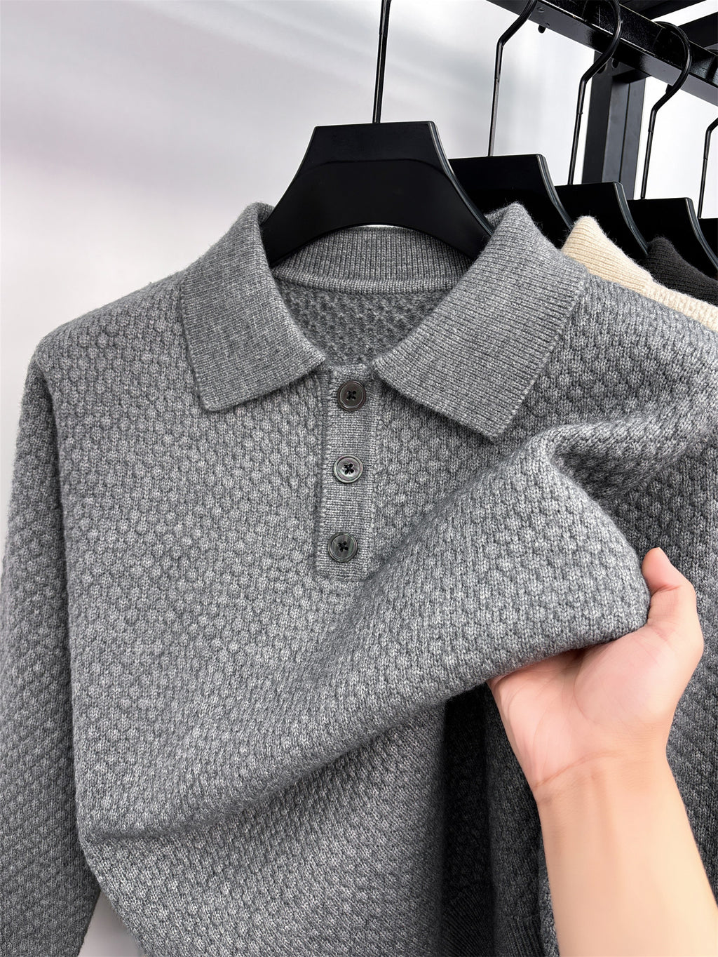 Men's Solid Color Lapel Polo Sweater - Thick Warm Knit Pullover with Lapel Collar, Long Sleeve Winter Sweater Suitable for Fall/Winter, Casual Office Wear, Basic Knitwear for Layering (Hand Washable) - Light Grey