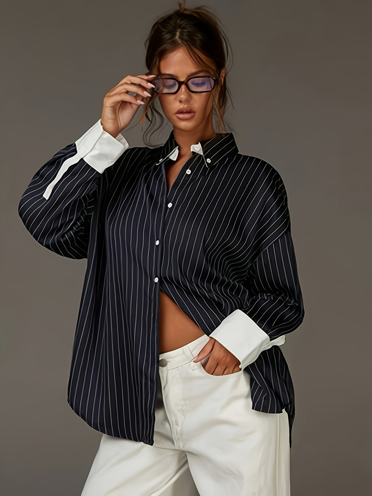 Women's New Spring/Summer Contrast Cuff Shirt, Navy Stripe Print Oversized Loose Fit Shirt with White Buttons, Lapel Collar and Long Sleeves, Suitable for Urban Commuting and Street Style, Relaxed Fit, Contemporary Classic, Gender-Neutral Fashion - Black