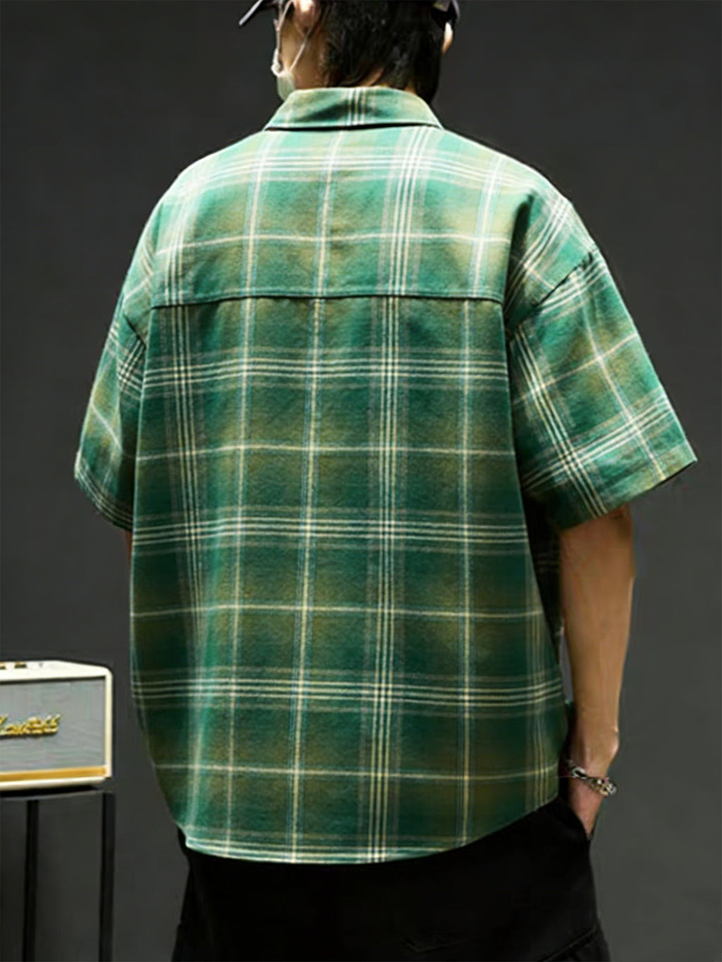 Men's American Vintage Style Green Plaid Short-Sleeve Shirt, Casual Lapel Collar, Trendy Outerwear Plaid Shirt - Green