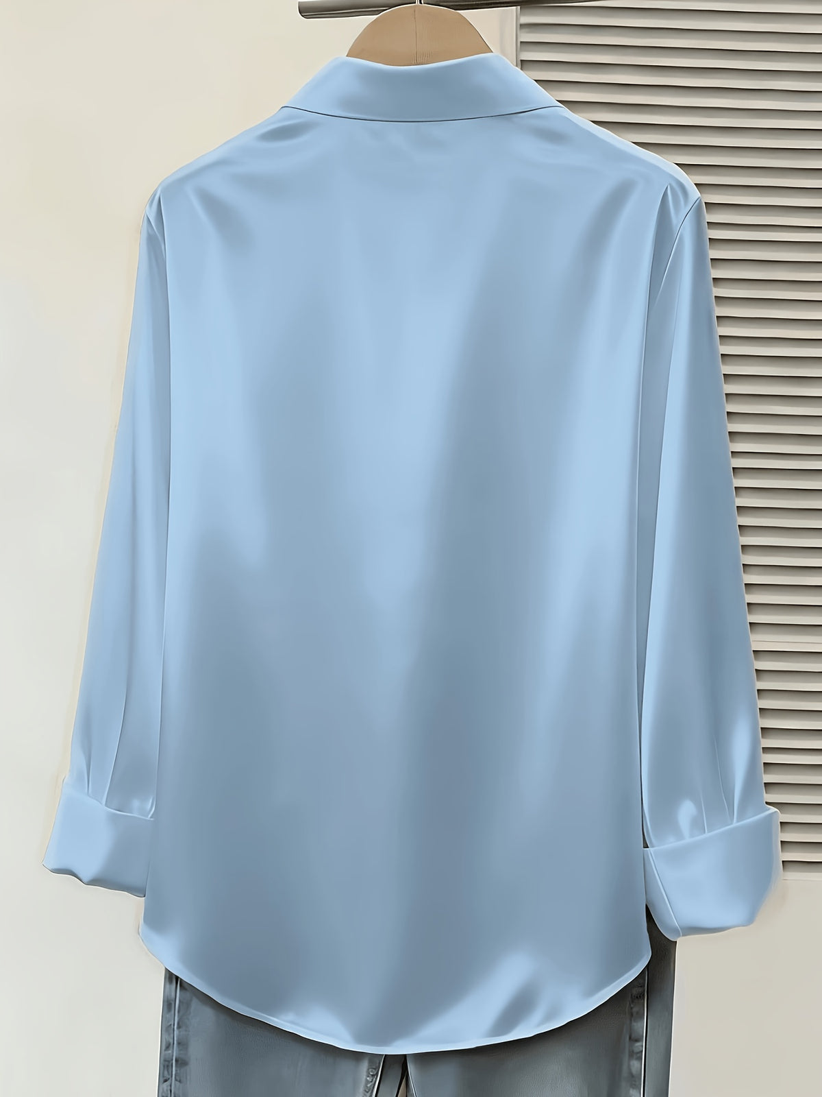 Women's Spring/Autumn Elegant and Versatile Satin Commuter Shirt - Light Blue