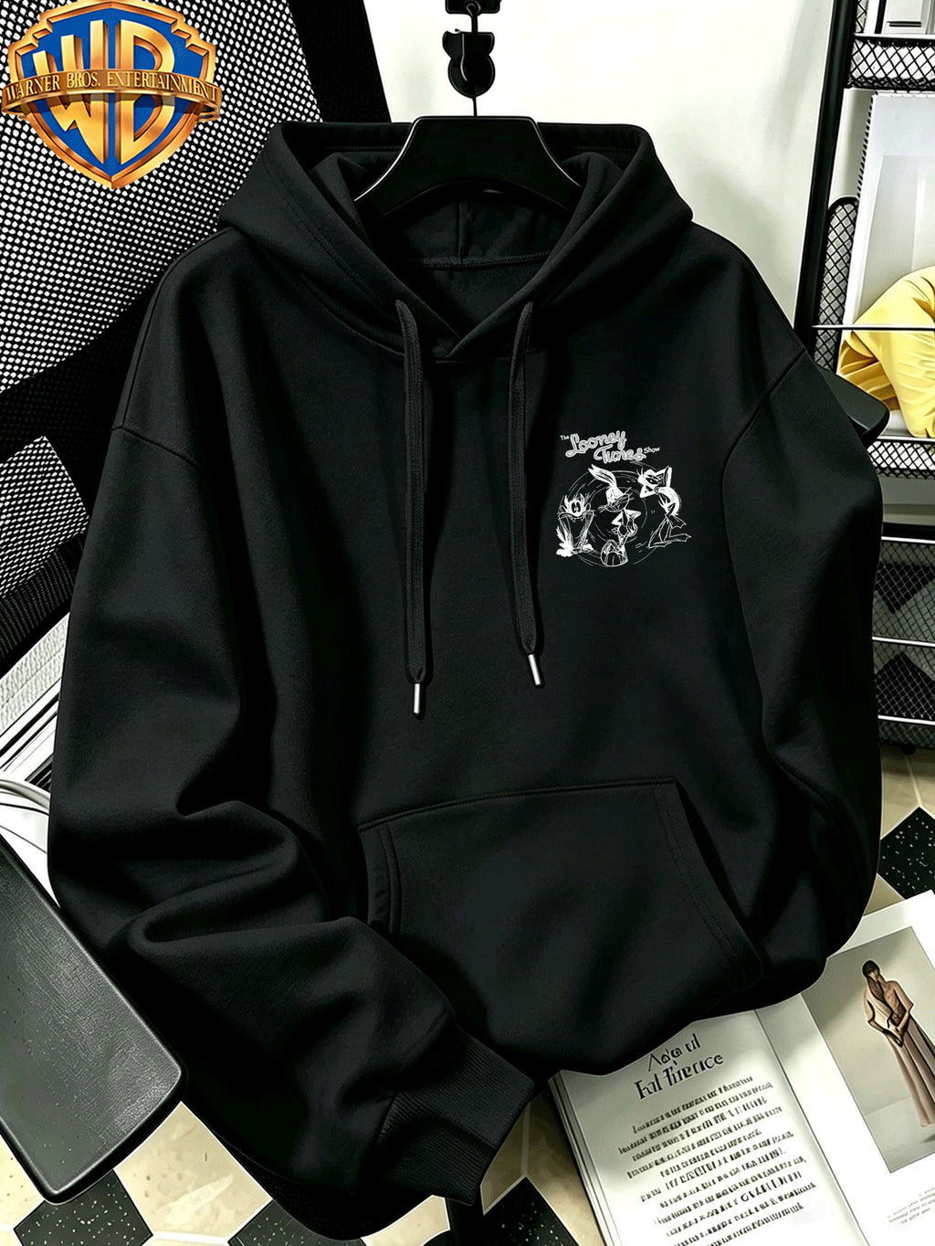 Warner Bros Official Autumn/Winter Casual Sporty Loose Hooded Sweatshirt, Sketch Hand-Drawn Spinning Cartoon Print, Men's Casual Versatile Adjustable Drawstring Sweatshirt, Comfortable and Casual Autumn/Winter Apparel, Ideal for Sports - Black