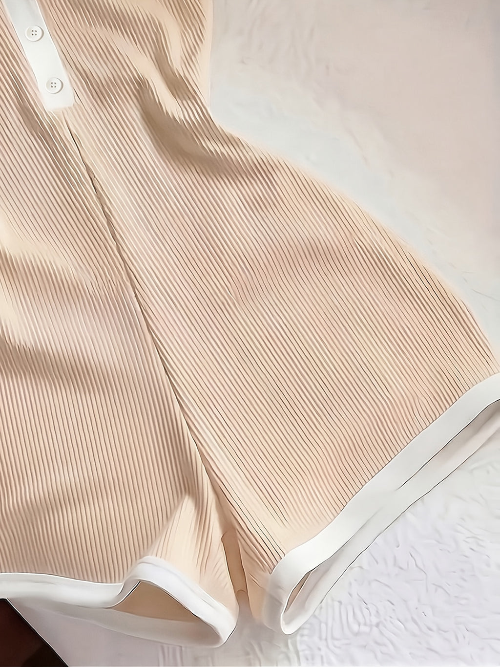1 Piece of Color-blocked Elegant Slim-fit Lapel Mini Jumpsuit with White Trim, a for Back-to- Season and Daily Wear - Apricot