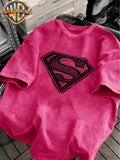 100% Washed Distressed T-Shirt, Superman Sketch S Shield Street Print, American Retro Street Cool Short Sleeve Top, Suitable for Outdoor Wear, Gym, Office, And Daily Fashion, Essential for Men'S Wardrobe - Unisex - Rose Red