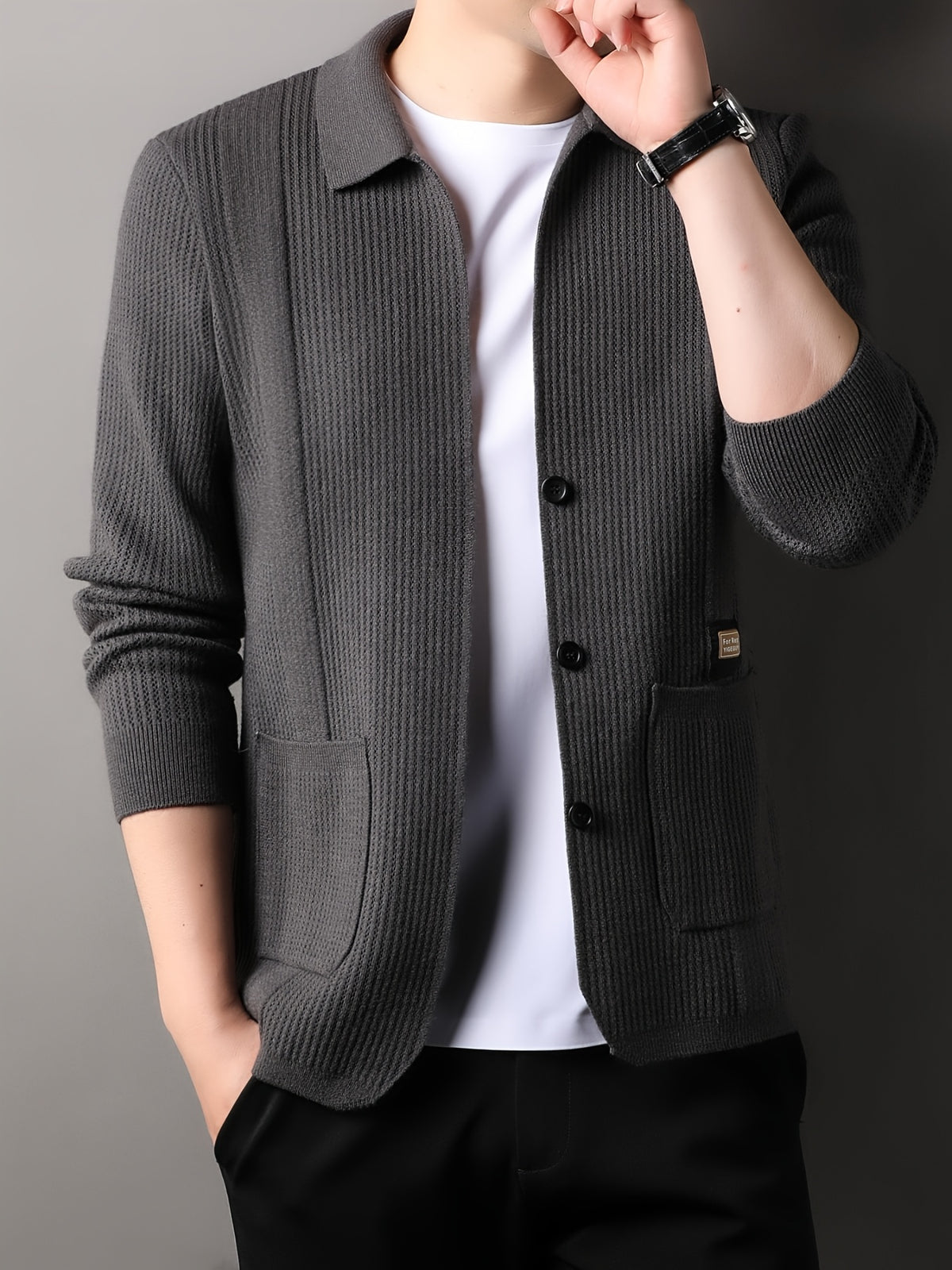 Du Jing Lan OBM Spring/Autumn New Arrival Men's Knit Cardigan, Old Money Style Solid Color Striped Single-Breasted Open Front Lapel Knit Cardigan, Men's Business Casual Fashion Single-Breasted Open Front Knit Cardigan Top, Suitable for Spring - Dark Gray