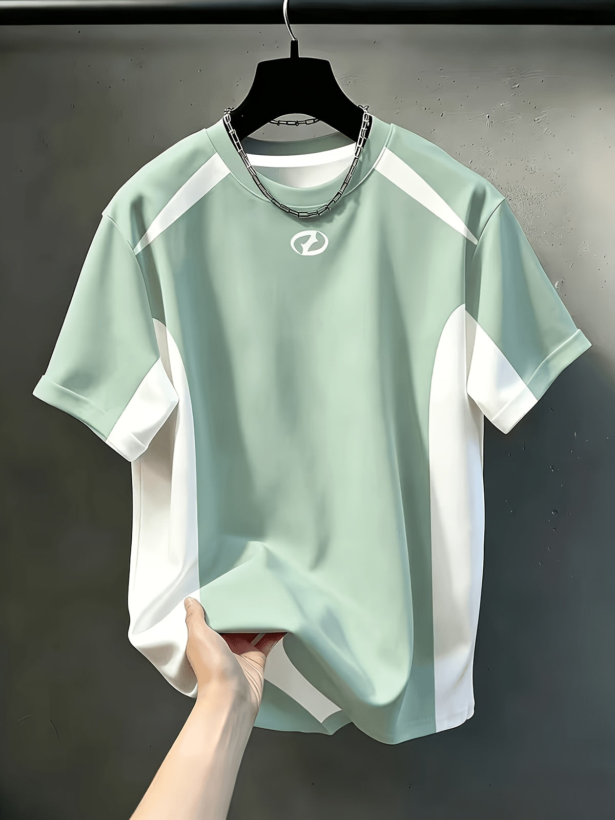 Men's Casual Crew Neck T-Shirt, Color Block Design, All-Season Fashion Top, Breathable Regular Fit for Daily and Formal Wear - Crew Neck Casual Top, Comfortable to Wear, Gift for Teens and Adults, Outdoor Activity Shirt, Sporty Style - Light Green