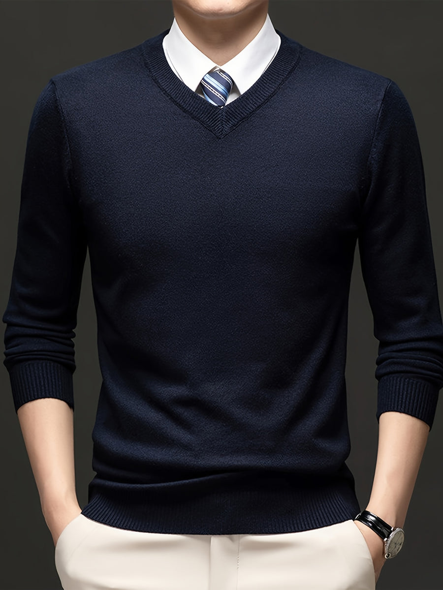 Men's V-neck Knit Base Layer, Form-fitting Without Being Tight, Accentuates a Clean Silhouette While Allowing Unrestricted Arm Movement. Suitable for Business Commutes, Family Gatherings, and Holiday Celebrations - Shangqing