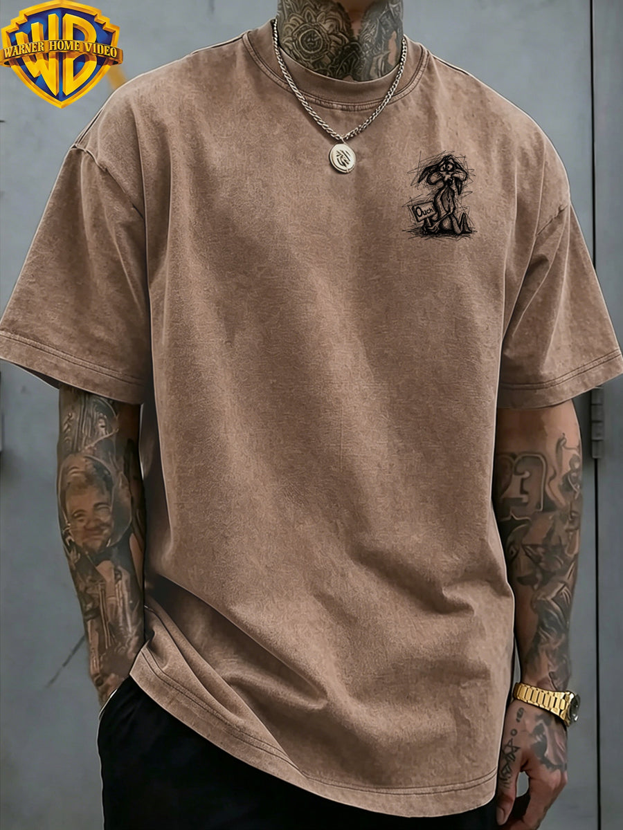 Warner Bros. Officially Authorized Kneeling Coyotes Holding Ouch Print Retro Washed Distressed Short Sleeve T-Shirt for Men And Women, Machine Washable Daily Commuting Outdoor Sports Casual Top - Coffee Color