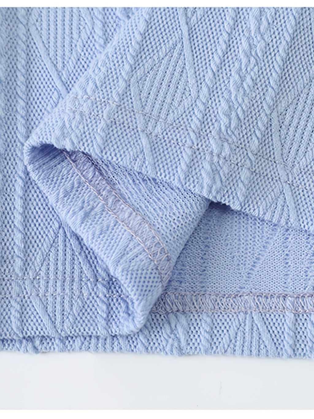 Men's Embossed Jacquard Short-Sleeve Polo Shirt, Available in Multiple Colors, Featuring a Textured, Fine, and Skin-Friendly Fabric with Contrast-Color Lapels. Suitable for Business Commuting, Business Trips, Receiving Guests, Golf, Fishing - Sky Blue