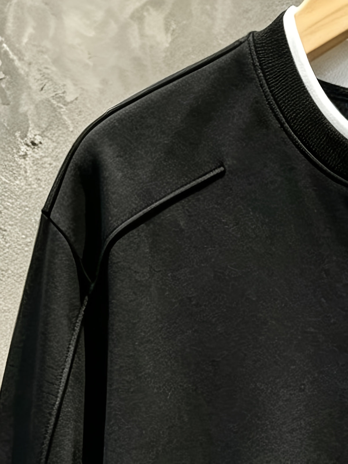 Heavyweight Premium Fake 2pcs Long Sleeve T-Shirt - Handsome Versatile & Comfortable Men's Top for Spring/Autumn, Perfect for Layering and Outerwear - Space Black