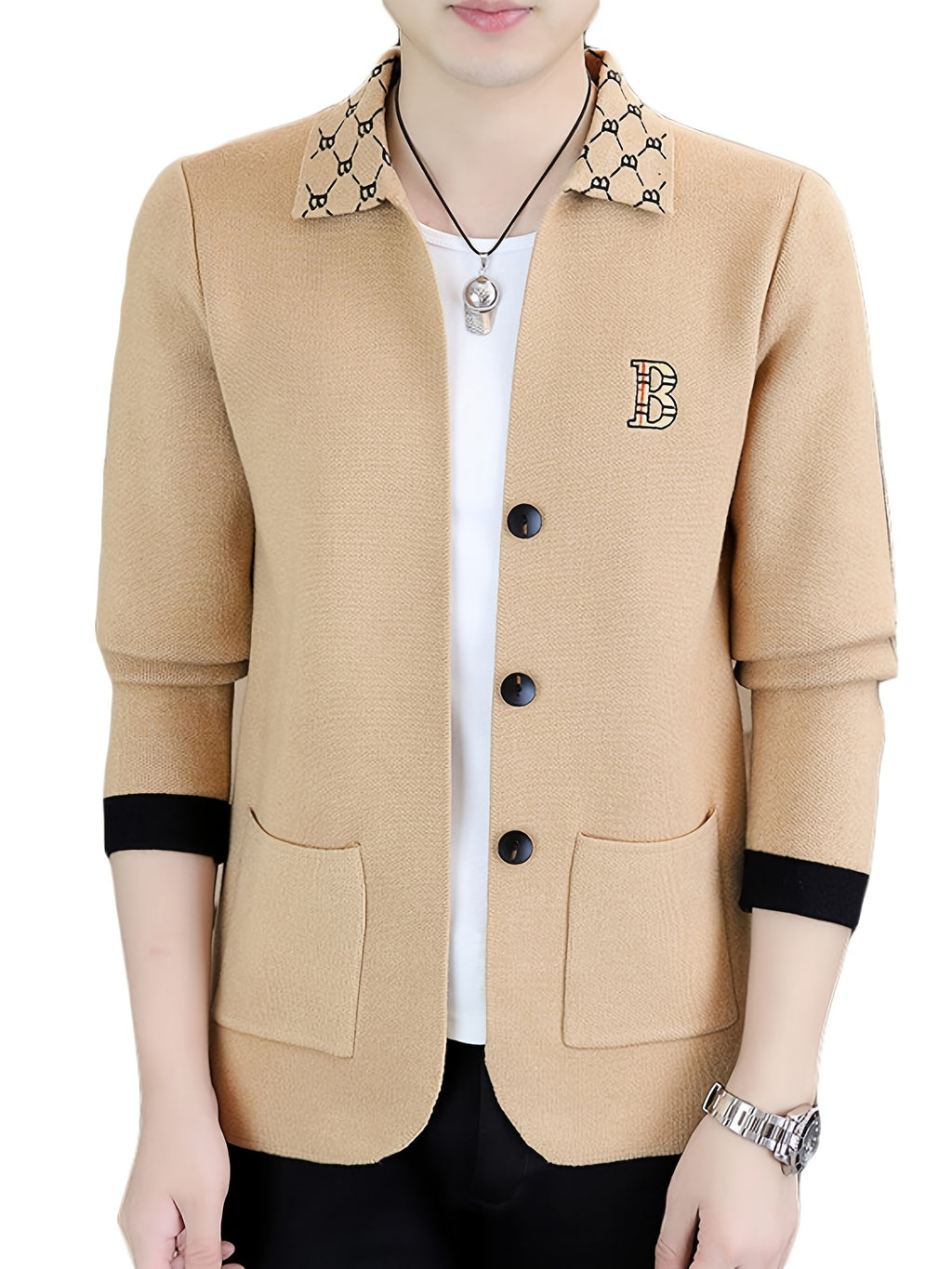 Du Jing Lan OBM Spring/Autumn New Arrival Men's Knit Cardigan, Old Money Style Contrast Color Lapel Pocket Open Front Button Knit Cardigan, Men's Business Casual Fashion Open Front Knit Cardigan Top, with Neckline Design + Letter Embroidery - Khaki