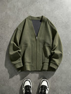 Spring/Autumn New Men's Solid Color V-Neck Zipper Knit Cardigan Jacket, Versatile Top for Commuting, Daily Wear, and Casual Occasions, Simple, Loose-Fitting, Skin-Friendly, and Soft, Couple's Knit Outerwear - fern green