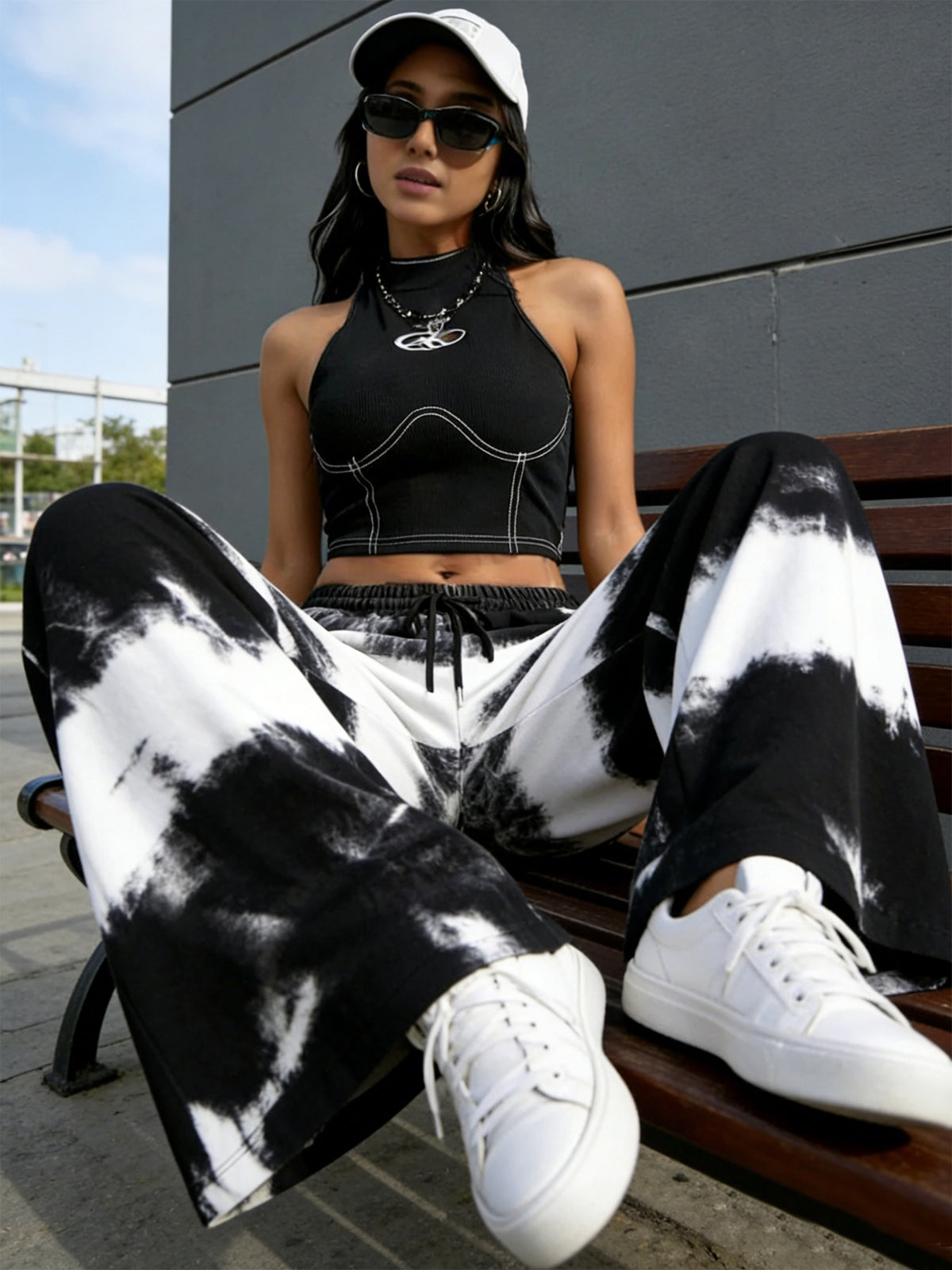 Women's Tie-Dye Wide-Leg Pants in European and American Street Style, High-Waisted with Elastic Drawstring, Large Pockets, Casual Sport Pants, Summer Lightweight Drapey Fabric, Lazy Style Long Pants for Daily Wear, Home, and Vacation, Versatile Loose - Black