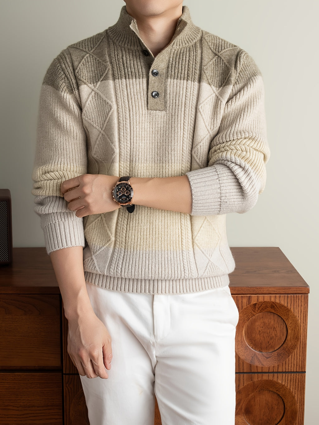 [Whale-Crossing Lan OBM] 1pc Autumn/Winter New Thickened Men'S Knit Pullover Sweater, Old Money Style Color-Block Stand Collar Half-Button Long Sleeve Knit Pullover for Men, Business Casual Fashion Sweater Suitable for Spring, Autumn - Camel