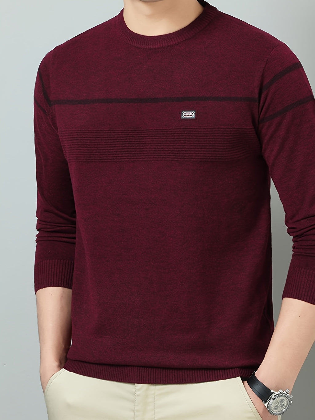 Men's Solid Gray Striped Crewneck Lightweight Knit Sweater, Featuring a Basic Crewneck Design, Ribbed Cuffs, and a Slim-fit Slightly Relaxed Silhouette. Suitable for Young Adults and Middle-aged Men, Ideal for Both Commuting and Daily Casual Wear - Red