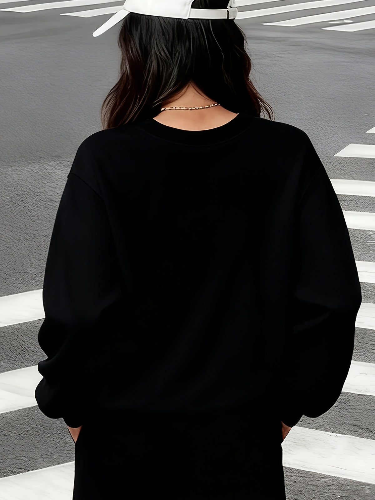 Single Purchase of a Trendy V-neck Sweatshirt with Long Sleeves, Paired with a Shirt for a Visually Striking Campus Elegant Style. Image for Reference Only, Not a 2-in-1 Look - Black