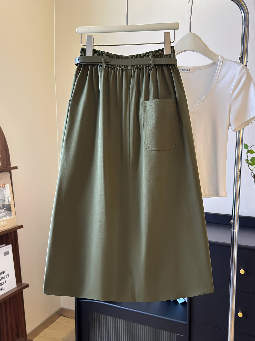 Easy High-Waist Half Skirt Women'S New Elastic Waist Button Decor A-Line Mid-Length Coverage Large Pocket Design Commute Casual Skirt with Belt - Military green1
