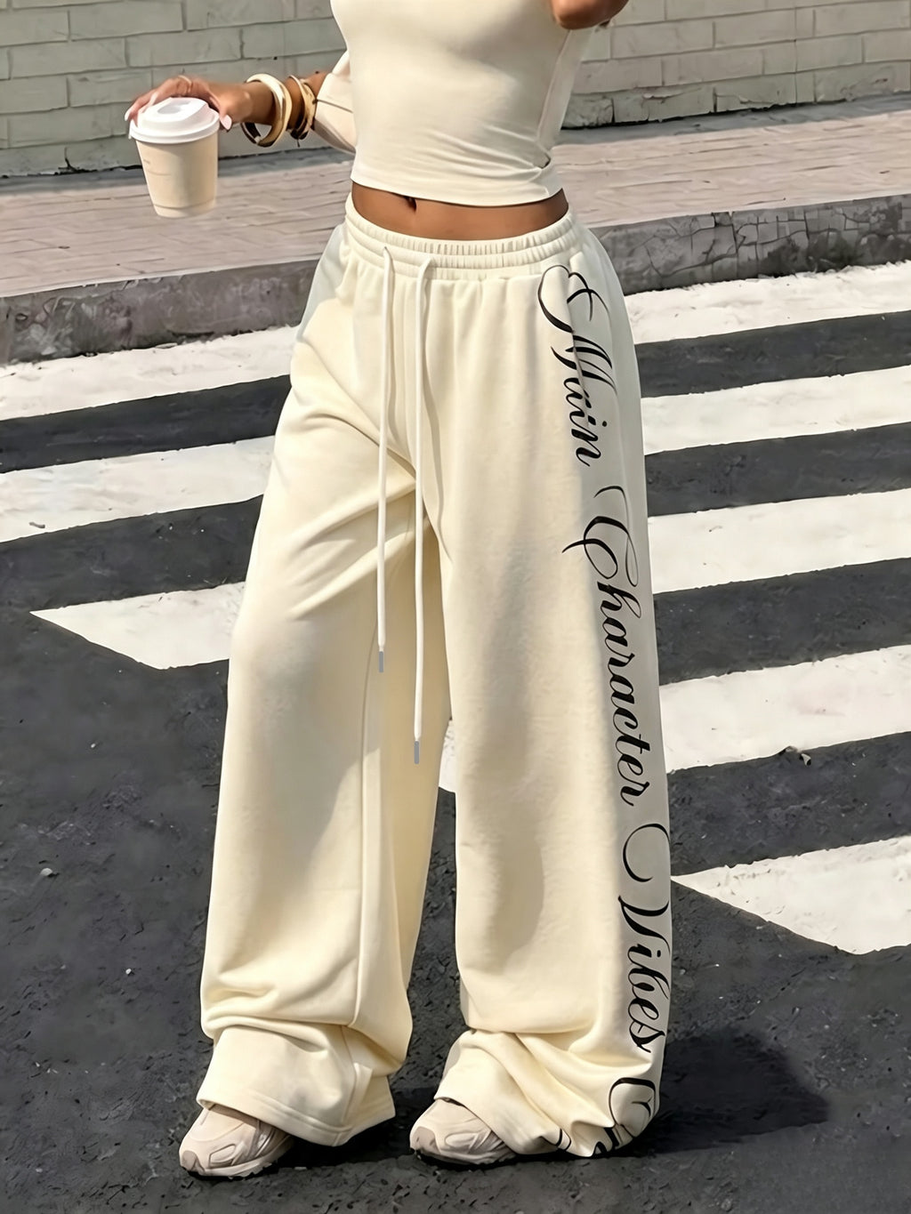Women's Y2K Wide-Leg High-Waist Drawstring Palazzo Pants, Floor-Length Casual Trousers with Cursive English Letter Print on the Side, Loose-Fit Sweatpants, Trendy Street Style Flowy Joggers, Suitable for Spring, Summer, and Autumn Daily Outings - Mixed colors