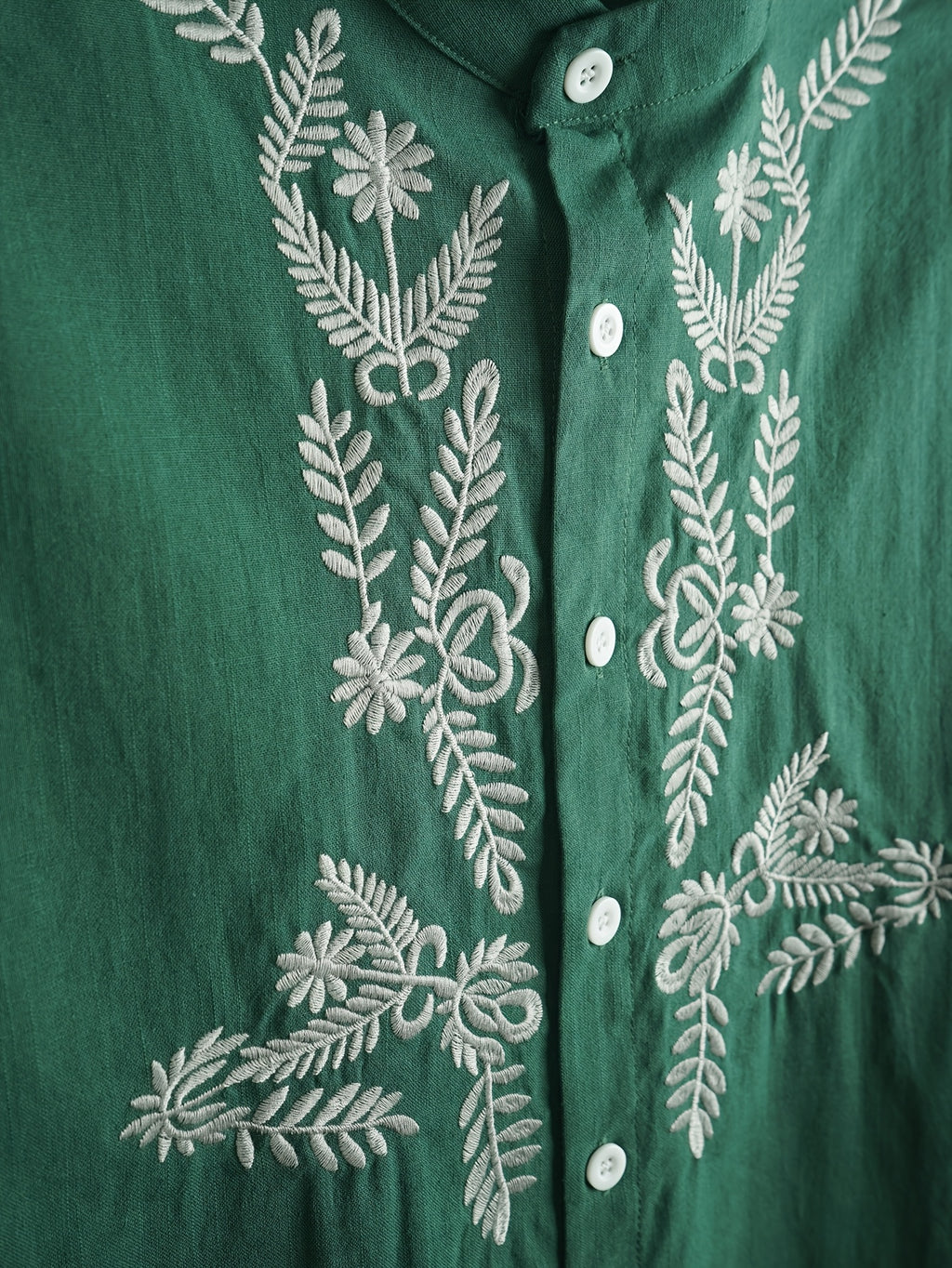 New Summer Men's Stand Collar Short-Sleeve Shirt, 100% Pure Cotton Bohemian Style Embroidered Pattern Casual Shirt, Comfortable and Breathable Fabric, Versatile Daily Top, an Excellent Choice for Home, Outings, Travel, and Beach Vacations - Dark Green