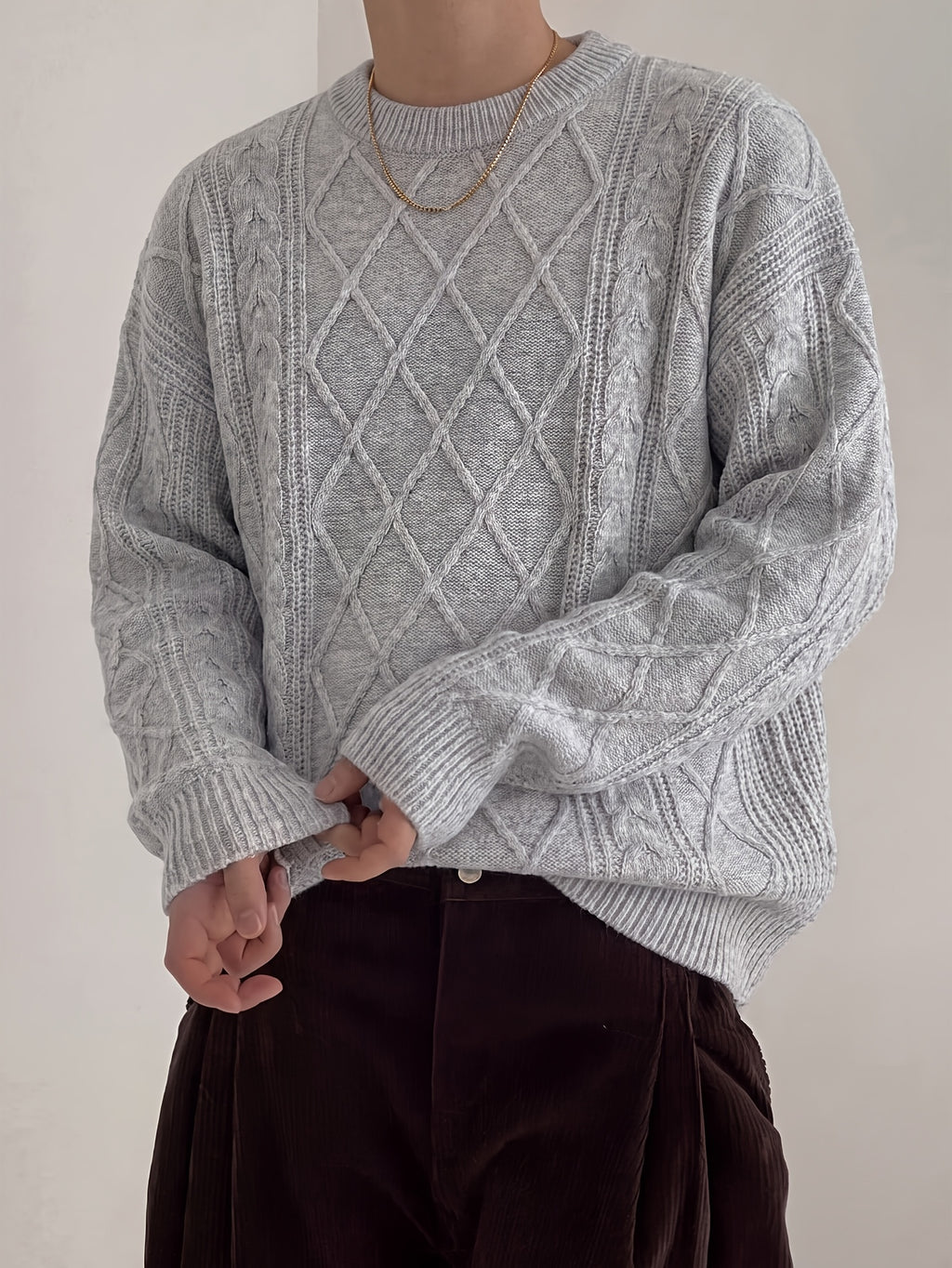 Men's Heavyweight Chunky Cable Knit Sweater - Vintage Chunky Twist Cable & Diamond Pattern Sweater, Loose Fit Warm Crewneck Pullover, Hand Washable Winter Sweater Suitable for Autumn and Winter Casual Wear, Non- Jumper - Light Grey