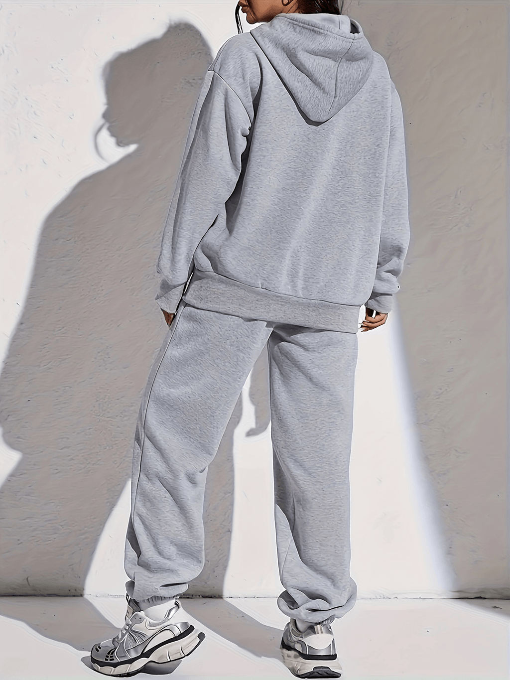 Women'S Slogan Print Drop-Shoulder Casual Hooded Pullover Sweatshirt with Casual Drawstring Sweatpants, Halloween Costume, Christmas Costume, Party Outfit, Parent- Outfit, Back-To- Autumn And Winter Two-Piece Set - Light Grey