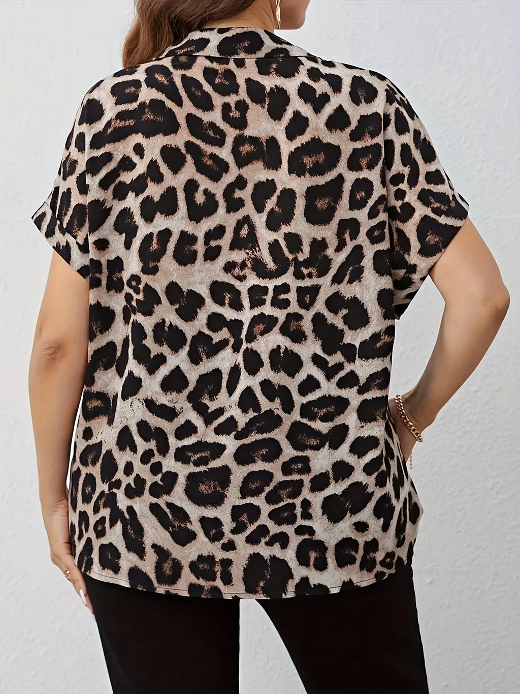 New Leopard Print Button-Up Loose Women'S Shirt - Khaki
