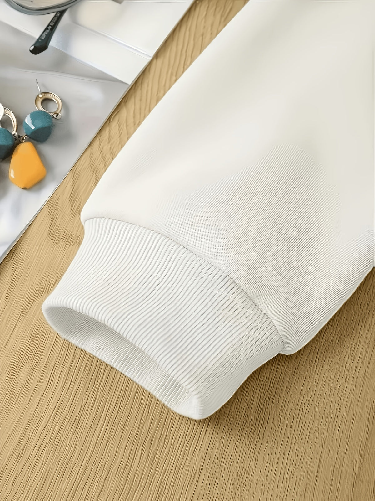 2026 Sporty Solid Color Hooded Sweatshirt Set for Women, Loose Drop-Shoulder Casual Wide-Leg Pants 2pcs Set - White