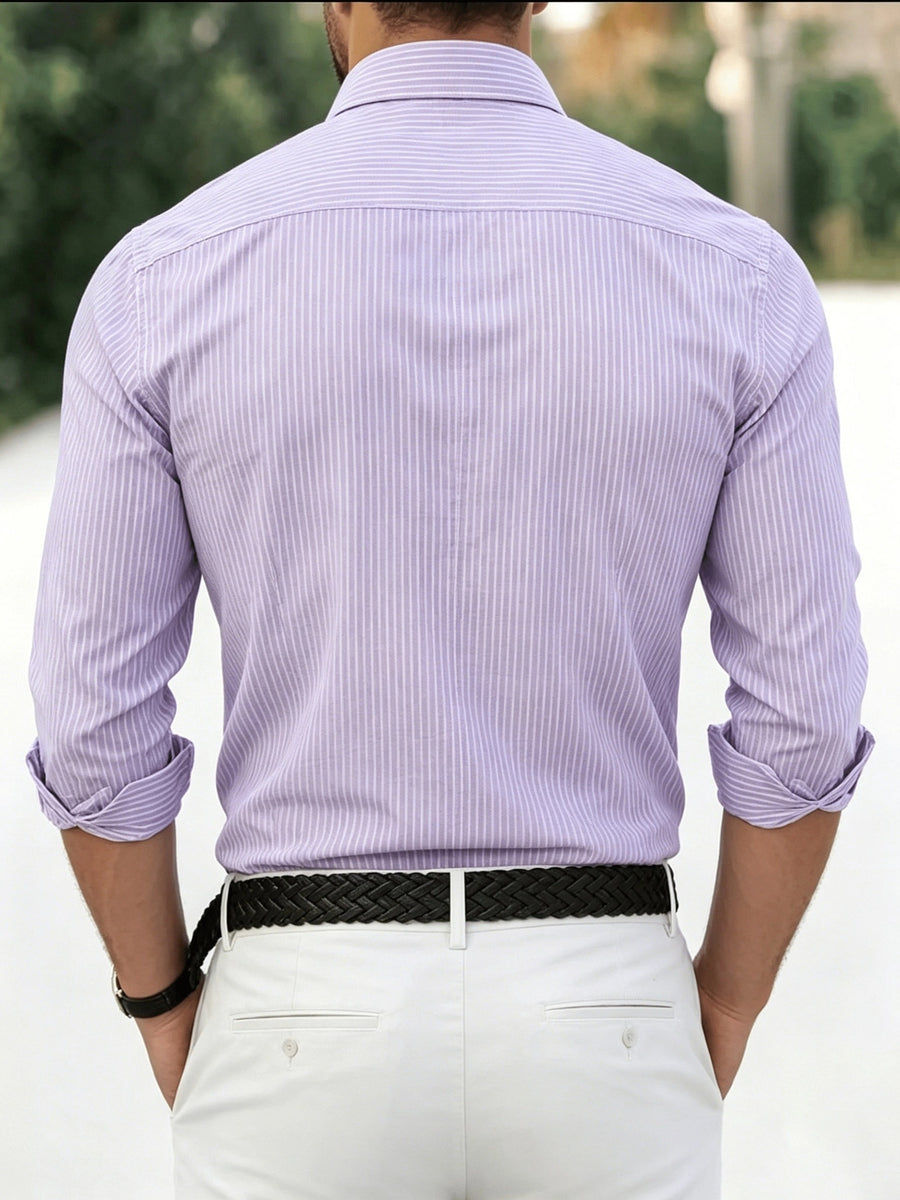 Classic Men's Striped Oxford Shirt with Chest Pocket, Button- Collar, Versatile Long-Sleeve Top for Daily Commute - Light Purple Stripes