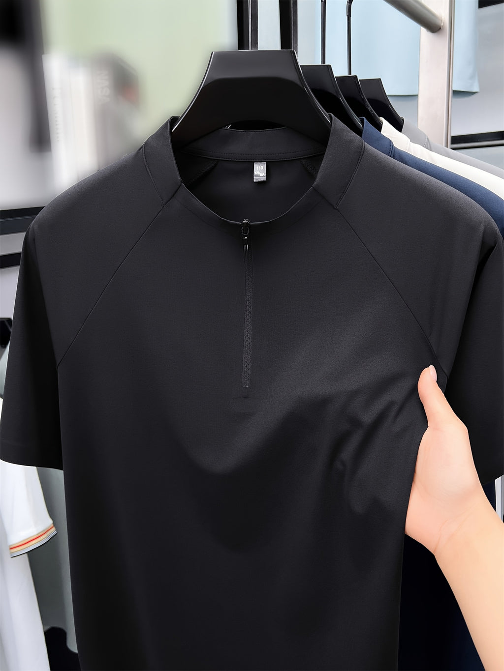 New Summer Men's Short-Sleeve Henley Shirt, Half-Zip Stand Collar Raglan Solid Color Top, Versatile Multi-Color Men's Apparel for Business Commuting, Outdoor, Fitness, Golf, Men's Gift - Black