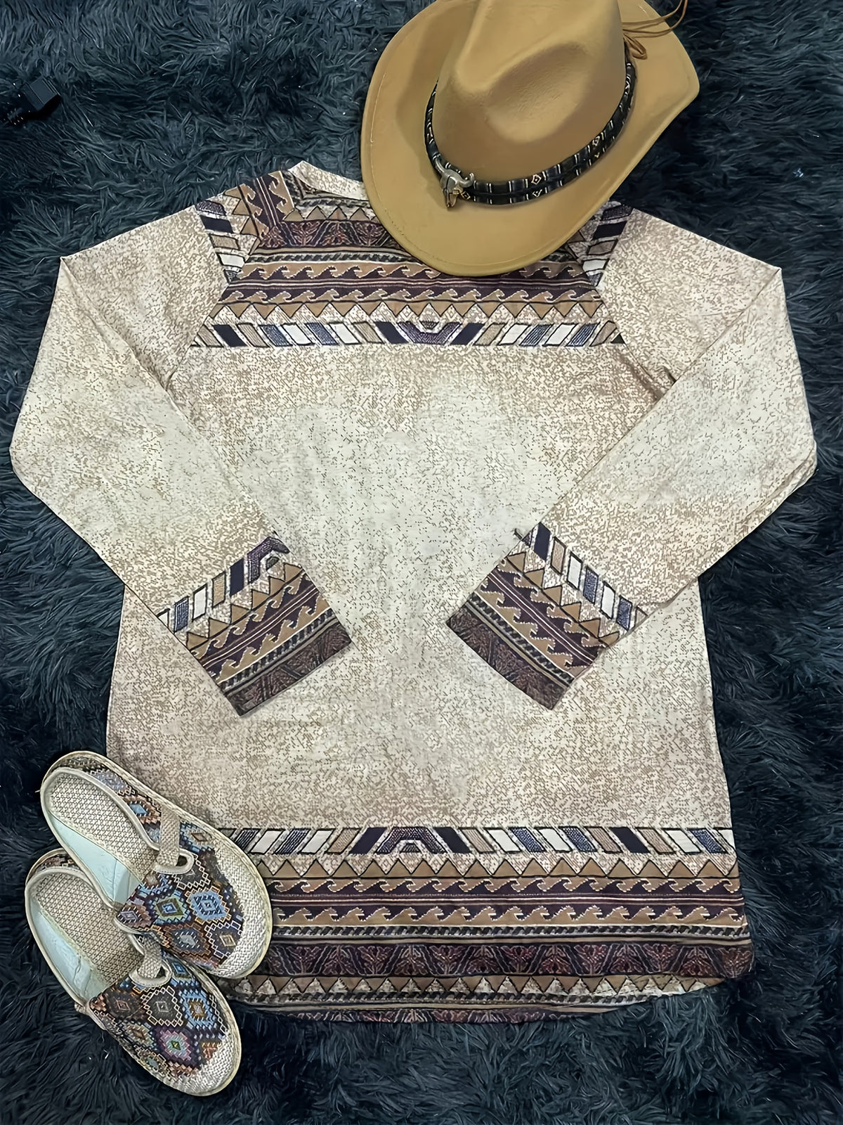 Women's Vintage Owl Print Blouse Base Layer Top - Retro Round Neck Long Sleeve Tunic Shirt, Non-Sheer Suitable for Spring/Autumn Layering, Machine Washable Base Layer Blouse for Casual Wear - Khaki