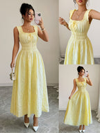 Women'S Spring Summer Solid Color Jacquard Fabric Elegant Long Dress, Made of Floral Textured Fabric, Featuring Thin Straps, Bow Design And Ruched Waist, Presenting a Fashionable, Versatile, Elegant And Exquisite Look - Yellow